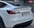 Белый Тесла Model Y, объемом двигателя 0 л и пробегом 98 тыс. км за 26499 $, фото 57 на Automoto.ua