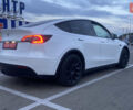 Белый Тесла Model Y, объемом двигателя 0 л и пробегом 81 тыс. км за 25000 $, фото 3 на Automoto.ua