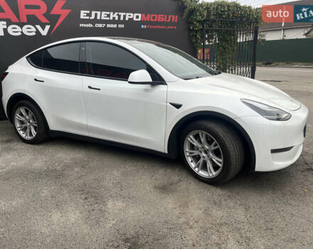 Білий Тесла Model Y, об'ємом двигуна 0 л та пробігом 56 тис. км за 25000 $, фото 6 на Automoto.ua