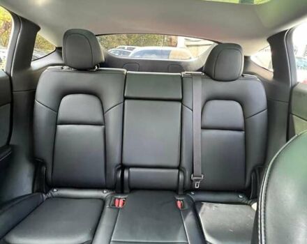 Білий Тесла Model Y, об'ємом двигуна 0 л та пробігом 47 тис. км за 26000 $, фото 21 на Automoto.ua