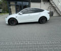 Білий Тесла Model Y, об'ємом двигуна 0 л та пробігом 75 тис. км за 26500 $, фото 1 на Automoto.ua
