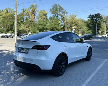 Белый Тесла Model Y, объемом двигателя 0 л и пробегом 83 тыс. км за 32000 $, фото 4 на Automoto.ua