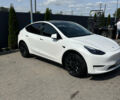 Белый Тесла Model Y, объемом двигателя 0 л и пробегом 65 тыс. км за 22800 $, фото 1 на Automoto.ua