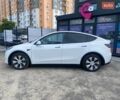Белый Тесла Model Y, объемом двигателя 0 л и пробегом 61 тыс. км за 23800 $, фото 8 на Automoto.ua
