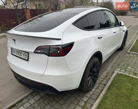 Белый Тесла Model Y, объемом двигателя 0 л и пробегом 47 тыс. км за 29500 $, фото 5 на Automoto.ua
