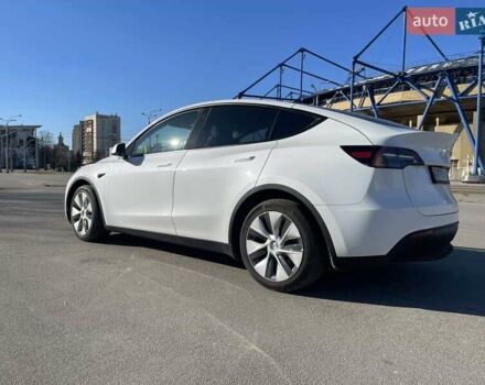 Белый Тесла Model Y, объемом двигателя 0 л и пробегом 81 тыс. км за 23999 $, фото 4 на Automoto.ua