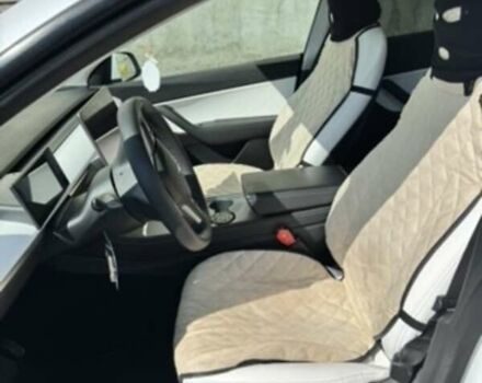 Белый Тесла Model Y, объемом двигателя 0 л и пробегом 128 тыс. км за 25900 $, фото 2 на Automoto.ua
