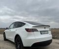 Белый Тесла Model Y, объемом двигателя 0 л и пробегом 119 тыс. км за 24500 $, фото 3 на Automoto.ua