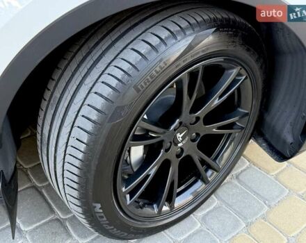 Білий Тесла Model Y, об'ємом двигуна 0 л та пробігом 78 тис. км за 26800 $, фото 7 на Automoto.ua