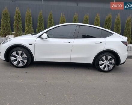 Белый Тесла Model Y, объемом двигателя 0 л и пробегом 39 тыс. км за 26000 $, фото 6 на Automoto.ua