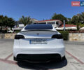 Белый Тесла Model Y, объемом двигателя 0 л и пробегом 61 тыс. км за 28000 $, фото 12 на Automoto.ua
