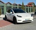 Тесла Model Y 2021 в Киеве на Automoto.ua Белый Тесла Model Y, объемом двигателя 0 л и пробегом 51 тыс. км за 27500 $, фото 1 на Automoto.ua