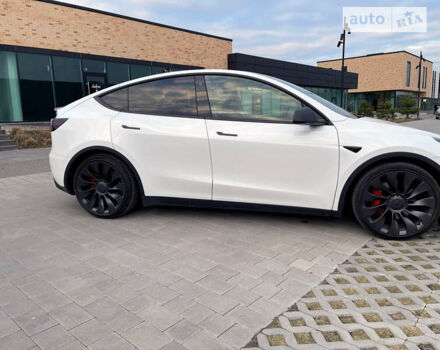 Білий Тесла Model Y, об'ємом двигуна 0 л та пробігом 68 тис. км за 33455 $, фото 3 на Automoto.ua