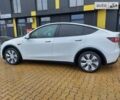 Белый Тесла Model Y, объемом двигателя 0 л и пробегом 14 тыс. км за 29900 $, фото 2 на Automoto.ua