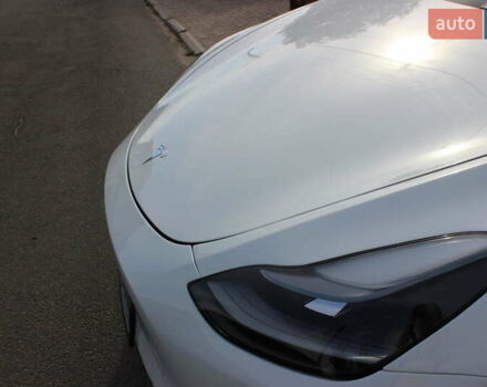 Белый Тесла Model Y, объемом двигателя 0 л и пробегом 67 тыс. км за 27000 $, фото 12 на Automoto.ua