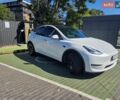 Білий Тесла Model Y, об'ємом двигуна 0 л та пробігом 85 тис. км за 25000 $, фото 1 на Automoto.ua