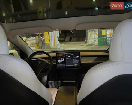 Белый Тесла Model Y, объемом двигателя 0 л и пробегом 58 тыс. км за 26250 $, фото 10 на Automoto.ua