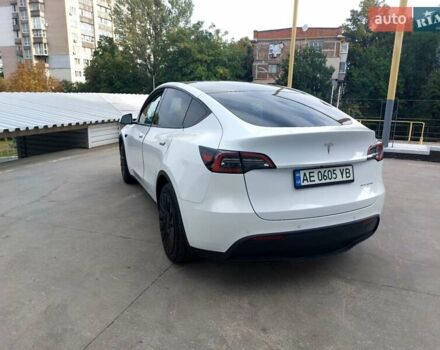 Белый Тесла Model Y, объемом двигателя 0 л и пробегом 58 тыс. км за 23400 $, фото 8 на Automoto.ua