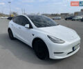 Белый Тесла Model Y, объемом двигателя 0 л и пробегом 170 тыс. км за 23500 $, фото 1 на Automoto.ua