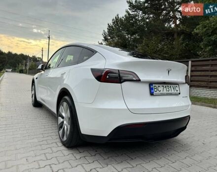 Тесла Model Y 2021 в Львове на Automoto.ua Белый Тесла Model Y, объемом двигателя 0 л и пробегом 102 тыс. км за 24500 $, фото 5 на Automoto.ua