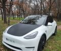 Белый Тесла Model Y, объемом двигателя 0 л и пробегом 59 тыс. км за 25999 $, фото 1 на Automoto.ua