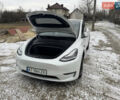 Белый Тесла Model Y, объемом двигателя 0 л и пробегом 50 тыс. км за 28999 $, фото 18 на Automoto.ua