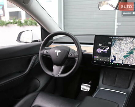 Белый Тесла Model Y, объемом двигателя 0 л и пробегом 121 тыс. км за 21900 $, фото 12 на Automoto.ua