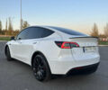 Белый Тесла Model Y, объемом двигателя 0 л и пробегом 51 тыс. км за 29500 $, фото 2 на Automoto.ua