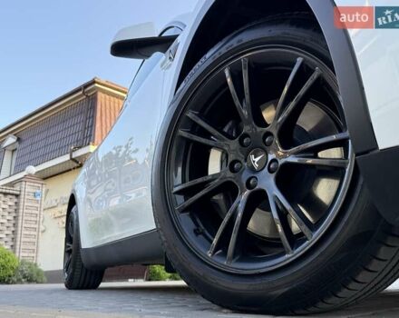 Белый Тесла Model Y, объемом двигателя 0 л и пробегом 78 тыс. км за 26800 $, фото 8 на Automoto.ua