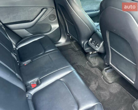 Белый Тесла Model Y, объемом двигателя 0 л и пробегом 79 тыс. км за 24000 $, фото 9 на Automoto.ua