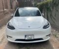 Тесла Model Y 2021 в Днепре (Днепропетровске) на Automoto.ua Белый Тесла Model Y, объемом двигателя 0 л и пробегом 76 тыс. км за 20800 $, фото 1 на Automoto.ua