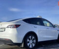 Белый Тесла Model Y, объемом двигателя 0 л и пробегом 20 тыс. км за 38000 $, фото 4 на Automoto.ua