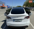 Белый Тесла Model Y, объемом двигателя 0 л и пробегом 110 тыс. км за 27750 $, фото 34 на Automoto.ua