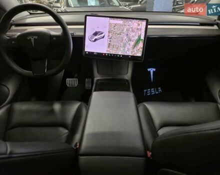 Белый Тесла Model Y, объемом двигателя 0 л и пробегом 58 тыс. км за 26999 $, фото 16 на Automoto.ua