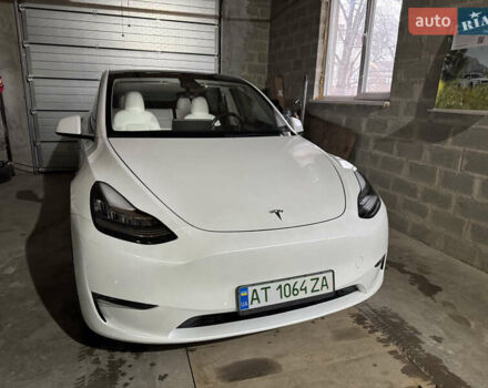 Белый Тесла Model Y, объемом двигателя 0 л и пробегом 60 тыс. км за 29900 $, фото 6 на Automoto.ua