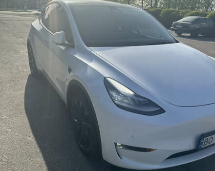 Белый Тесла Model Y, объемом двигателя 0 л и пробегом 46 тыс. км за 33700 $, фото 2 на Automoto.ua