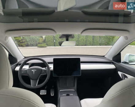 Белый Тесла Model Y, объемом двигателя 0 л и пробегом 122 тыс. км за 23000 $, фото 18 на Automoto.ua