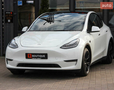 Белый Тесла Model Y, объемом двигателя 0 л и пробегом 59 тыс. км за 23000 $, фото 6 на Automoto.ua