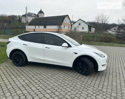 Белый Тесла Model Y, объемом двигателя 0 л и пробегом 60 тыс. км за 31500 $, фото 8 на Automoto.ua