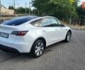 Белый Тесла Model Y, объемом двигателя 0 л и пробегом 20 тыс. км за 19000 $, фото 5 на Automoto.ua