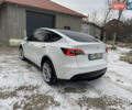 Белый Тесла Model Y, объемом двигателя 0 л и пробегом 50 тыс. км за 28999 $, фото 11 на Automoto.ua