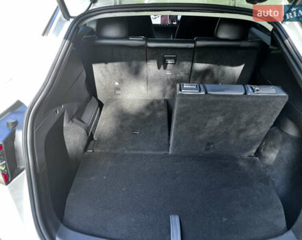 Тесла Model Y 2021 в Великом Березном на Automoto.ua Белый Тесла Model Y, объемом двигателя 0 л и пробегом 117 тыс. км за 23000 $, фото 18 на Automoto.ua