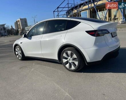 Белый Тесла Model Y, объемом двигателя 0 л и пробегом 81 тыс. км за 23999 $, фото 5 на Automoto.ua