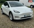 Белый Тесла Model Y, объемом двигателя 0 л и пробегом 66 тыс. км за 24250 $, фото 1 на Automoto.ua