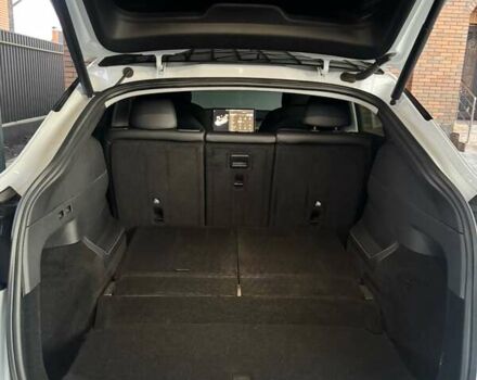 Білий Тесла Model Y, об'ємом двигуна 0 л та пробігом 72 тис. км за 29900 $, фото 7 на Automoto.ua