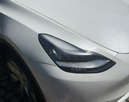 Белый Тесла Model Y, объемом двигателя 0 л и пробегом 72 тыс. км за 25200 $, фото 5 на Automoto.ua