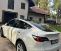 Белый Тесла Model Y, объемом двигателя 0 л и пробегом 137 тыс. км за 21500 $, фото 1 на Automoto.ua