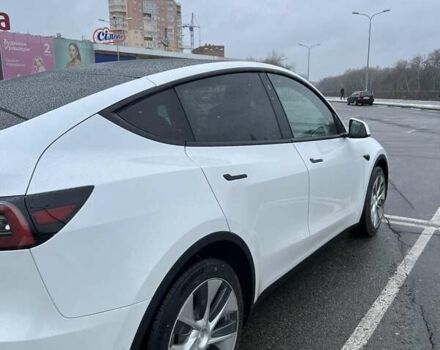 Белый Тесла Model Y, объемом двигателя 0 л и пробегом 32 тыс. км за 30000 $, фото 11 на Automoto.ua