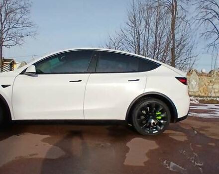 Белый Тесла Model Y, объемом двигателя 0 л и пробегом 61 тыс. км за 25950 $, фото 12 на Automoto.ua
