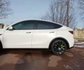Белый Тесла Model Y, объемом двигателя 0 л и пробегом 61 тыс. км за 25950 $, фото 12 на Automoto.ua